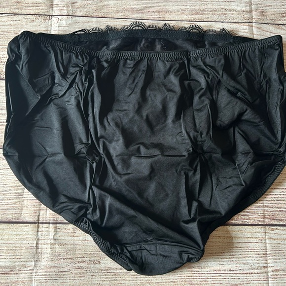 Soma Sensuous Lace High Leg Panty (2 available) - Picture 2 of 5